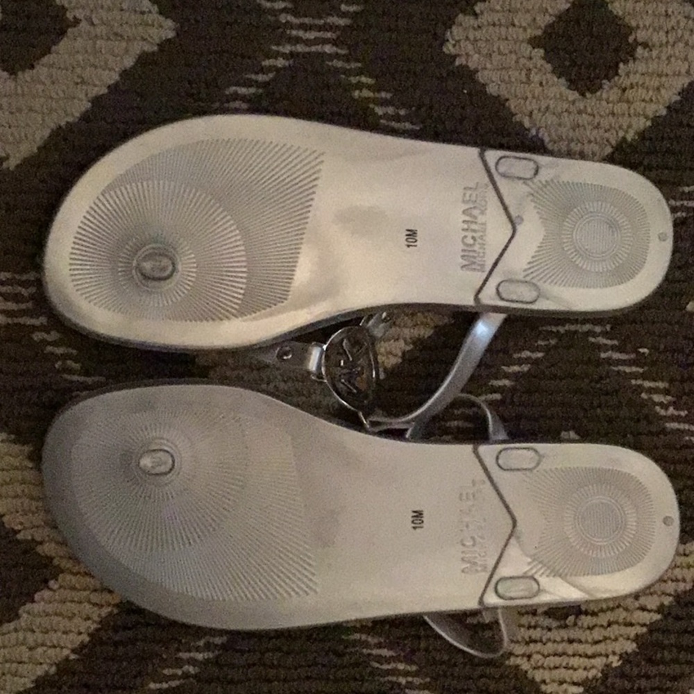 Michael Michael Kors Silver Jelly Sandal - Picture 3 of 3